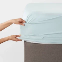 300 Thread Count Ultra Soft Fitted Sheet - Threshold™ -Threshold GUEST 1adac226 92d8 42b2 ad3d b54a70e3fa98