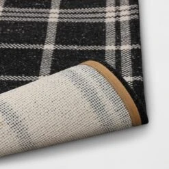 2'x3' Indoor/Outdoor Woven Tapestry Rug Black - Threshold™ -Threshold GUEST 54629686 3e3f 4e53 b498 53ba8d4eeb8d